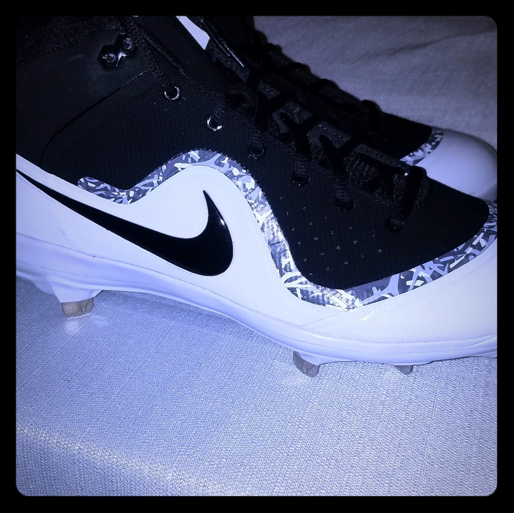 Nike Zoom Baseball cleats